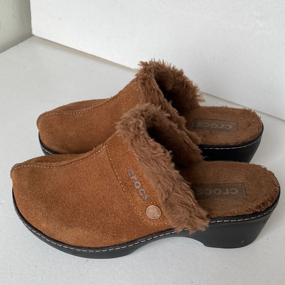 CROCS faux fur lined heels clogs.